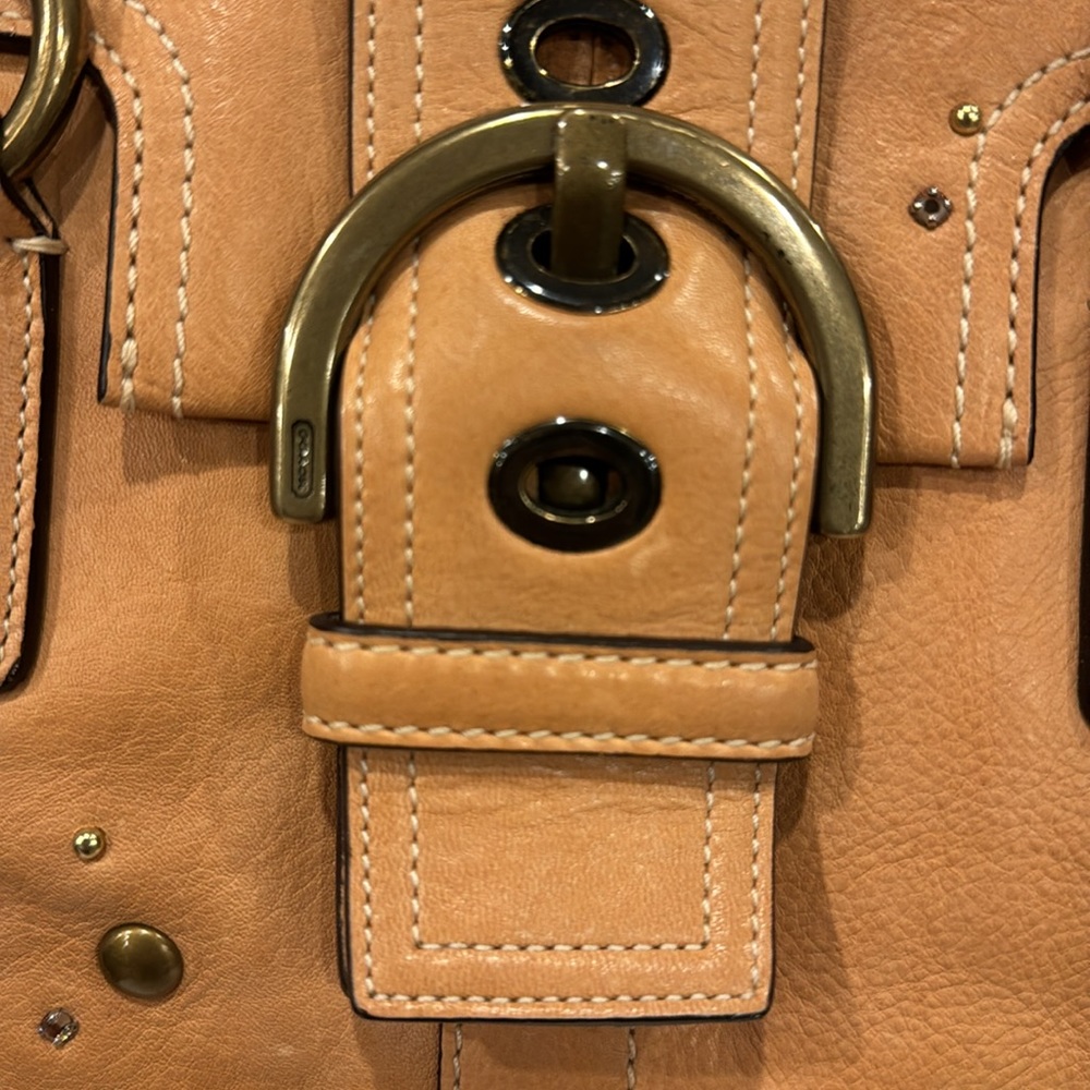 Rare Vintage COACH soho with Swarovski crystals and studs satchel style handbag - Picture 5 of 14